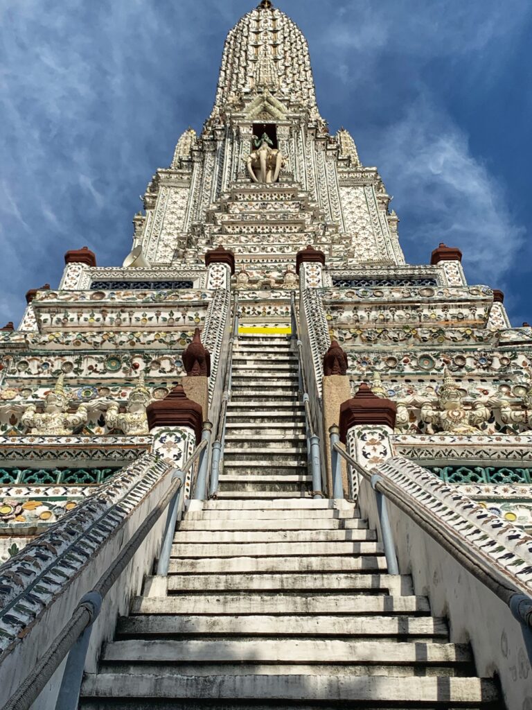 Escalinata en el Templo del Atardecer